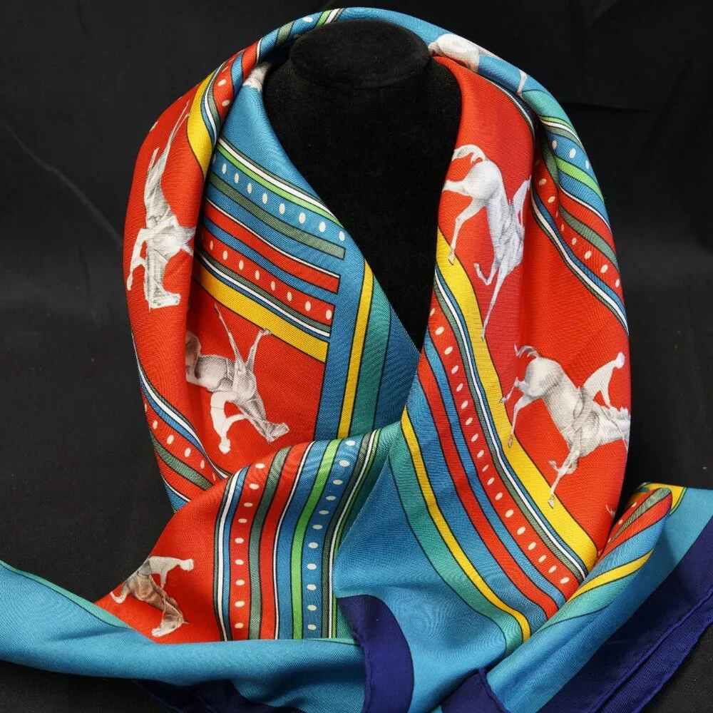 Vintage Hermes Silk Scarf Carre 90 "Sequences" - Picture 2 of 4